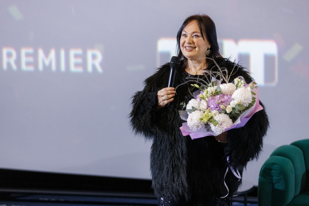 Лариса Гузеева