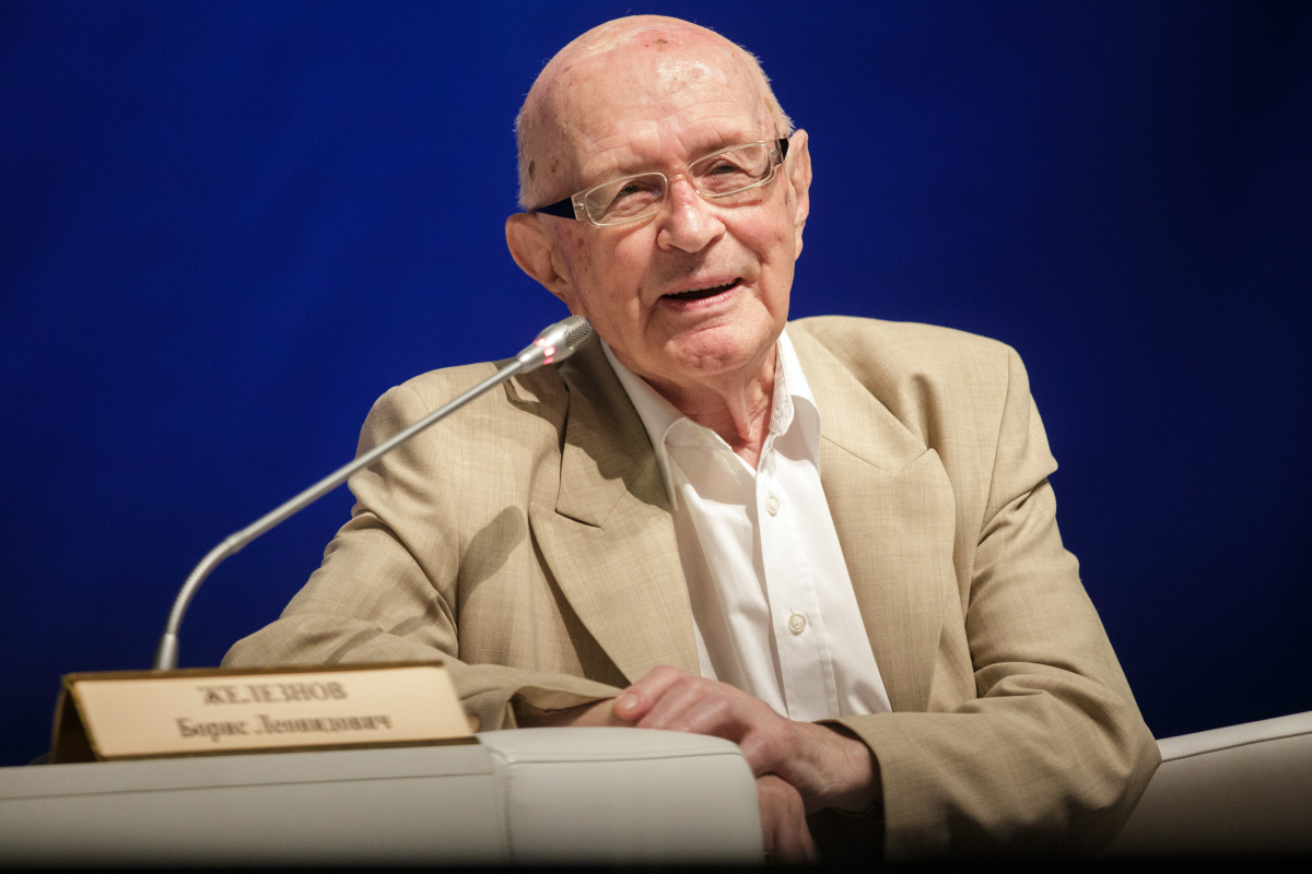 Борис Железнов