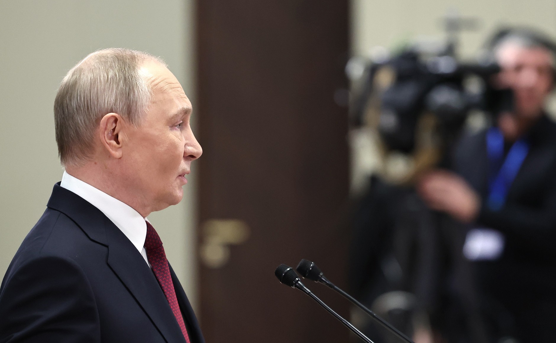 Владимир Путин