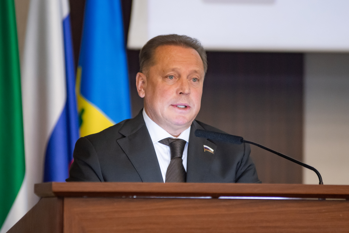 Айдар Метшин