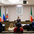 Метшину показали 20 проектов по строительству зданий в историческом центре Казани