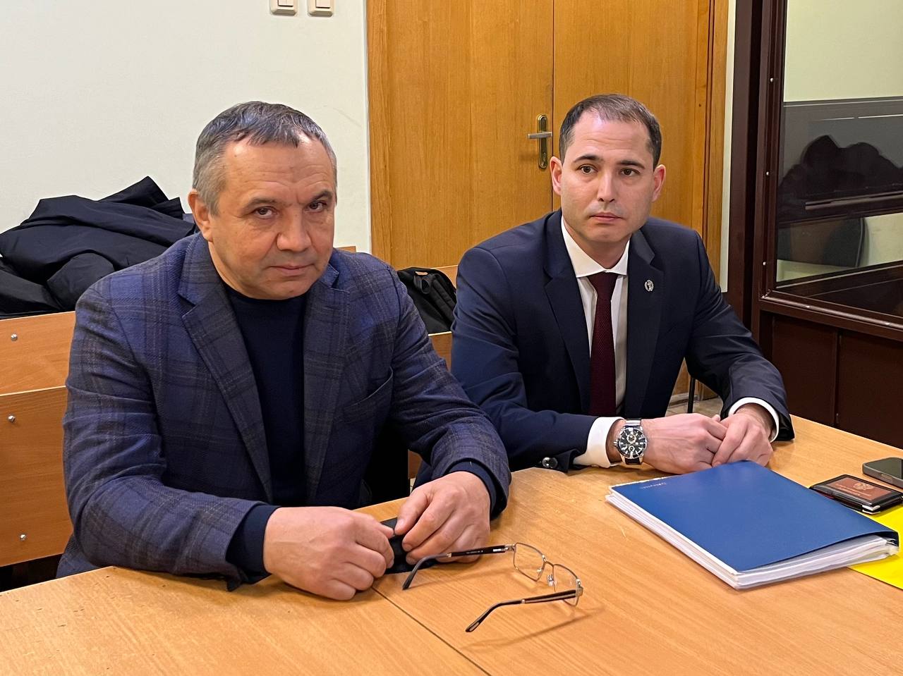 Ильгиз Латыпов и его адвокат Эрик Валеев