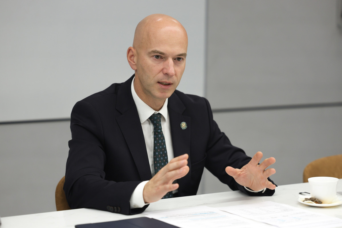 Сергей Иванов