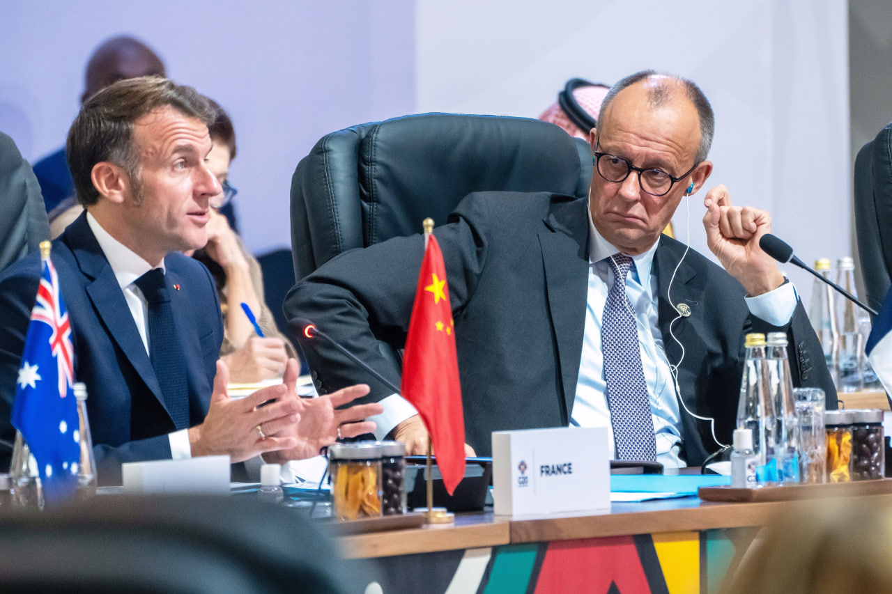 Эмманюэль Макрон и Фридрих Мерц