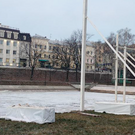 В казанском парке «Черное озеро» начали устанавливать новогодние украшения (фото)