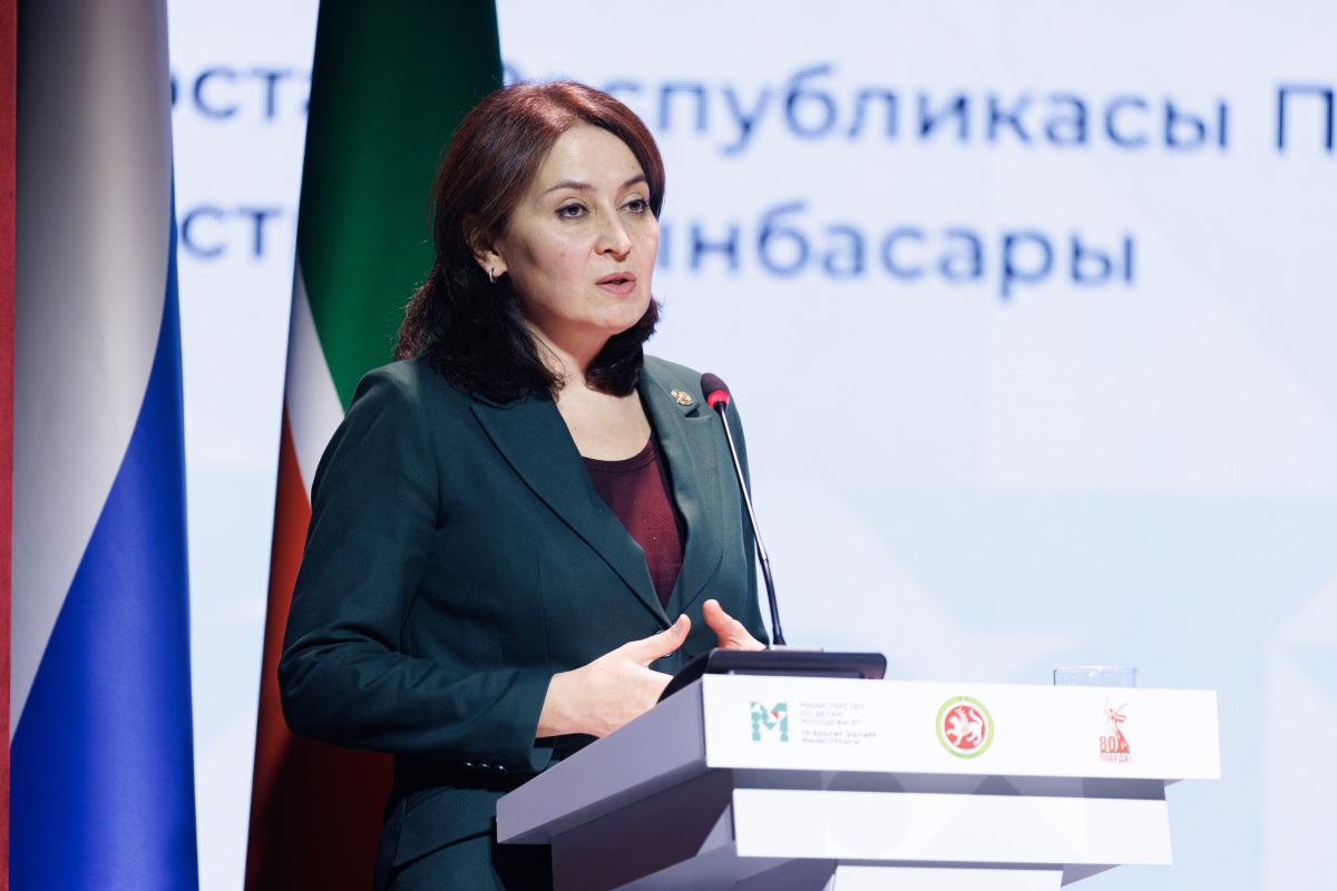 Лейла Фазлеева