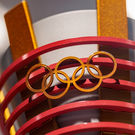 МОК разрешил российским спортсменам выступать с флагом на юношеских соревнованиях