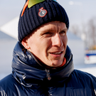 Большунов пришел пятым в гонке на 15 километров на этапе Кубка России