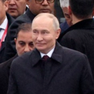 Путин ночью прилетел в Ашхабад. Российского лидера встретил Гурбангулы Бердымухамедов