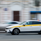 Самозанятые таксисты получат право работать в любом регионе и на своих машинах до 2033 года