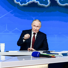 Путин объяснил политику государства в регуляции мессенджеров