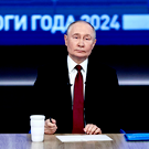 Путин: «До сих пор не удается наладить взаимодействие между минобороны РФ и соцблоком»