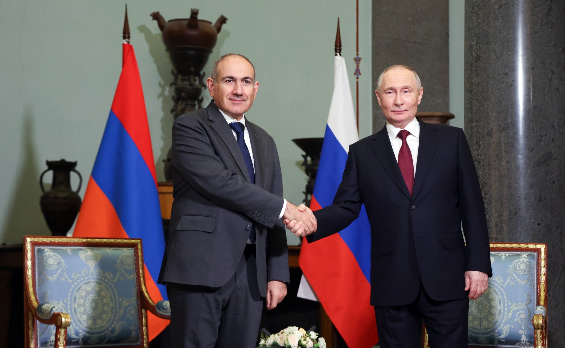 Никол Пашинян и Владимир Путин