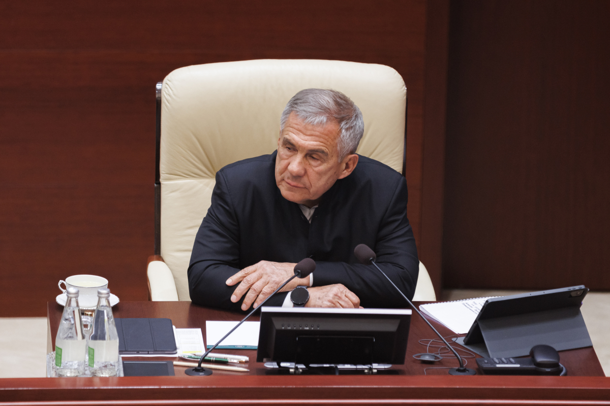 Рустам Минниханов