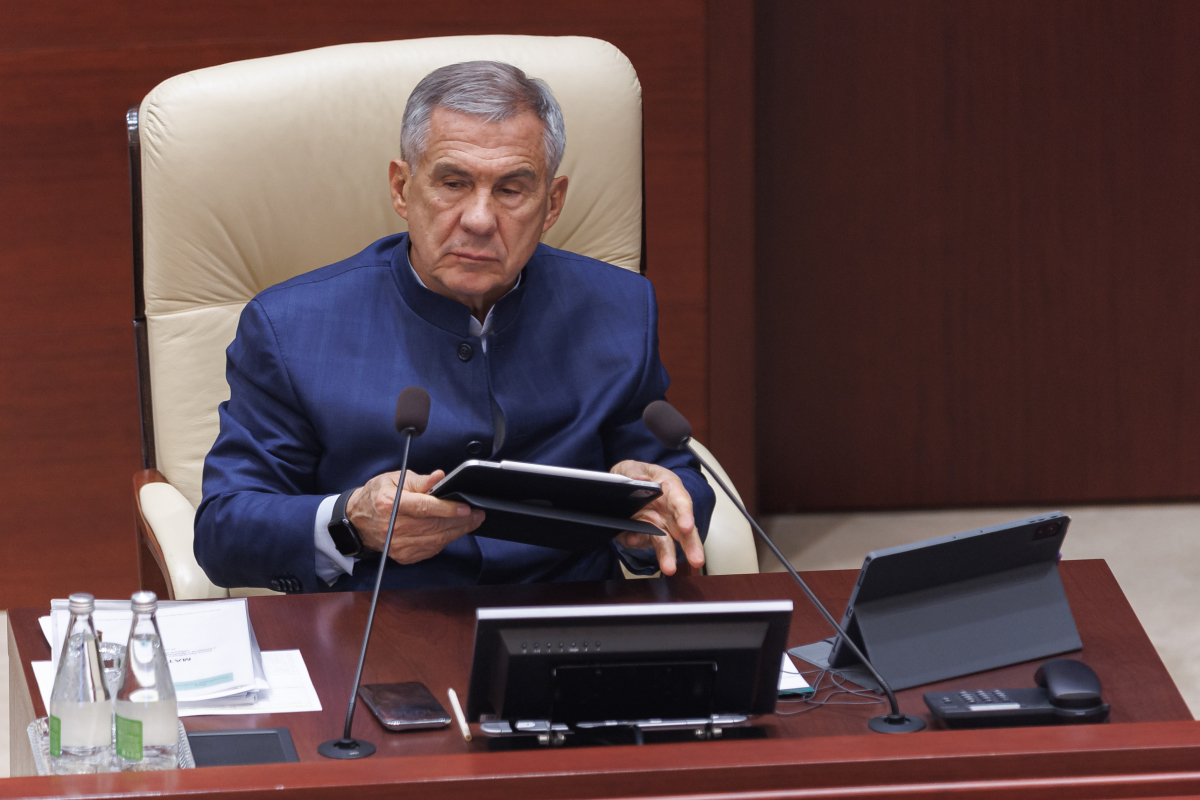 Рустам Минниханов