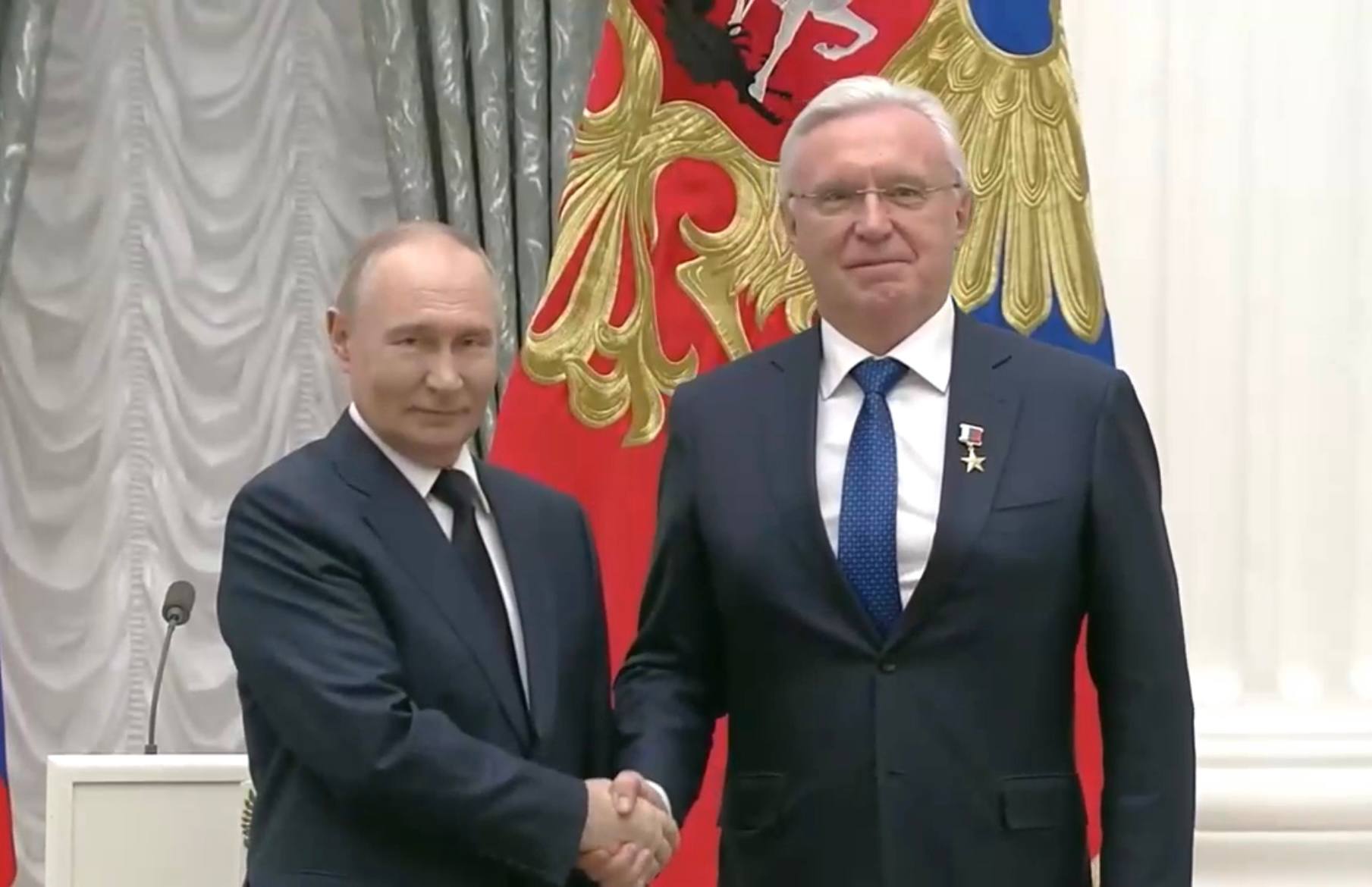 Владимир Путин и Сергей Когогин