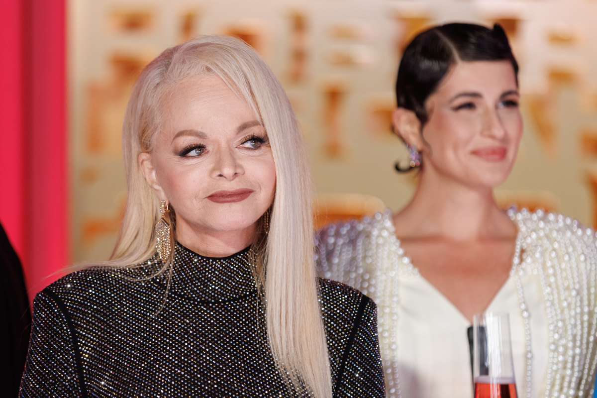 Лариса Долина