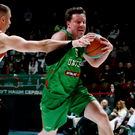 УНИКС выиграл у МБА-МАИ, несмотря на 8 игроков в ротации и три удаления