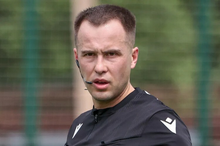 Игорь Захаров