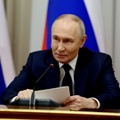 Путин удостоил ордена Невского главу Госалкогольинспекции Жаудата Ахметханова