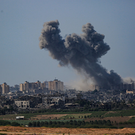 Саудовская Аравия ударила по военному грузу с судов ОАЭ в порту Йемена