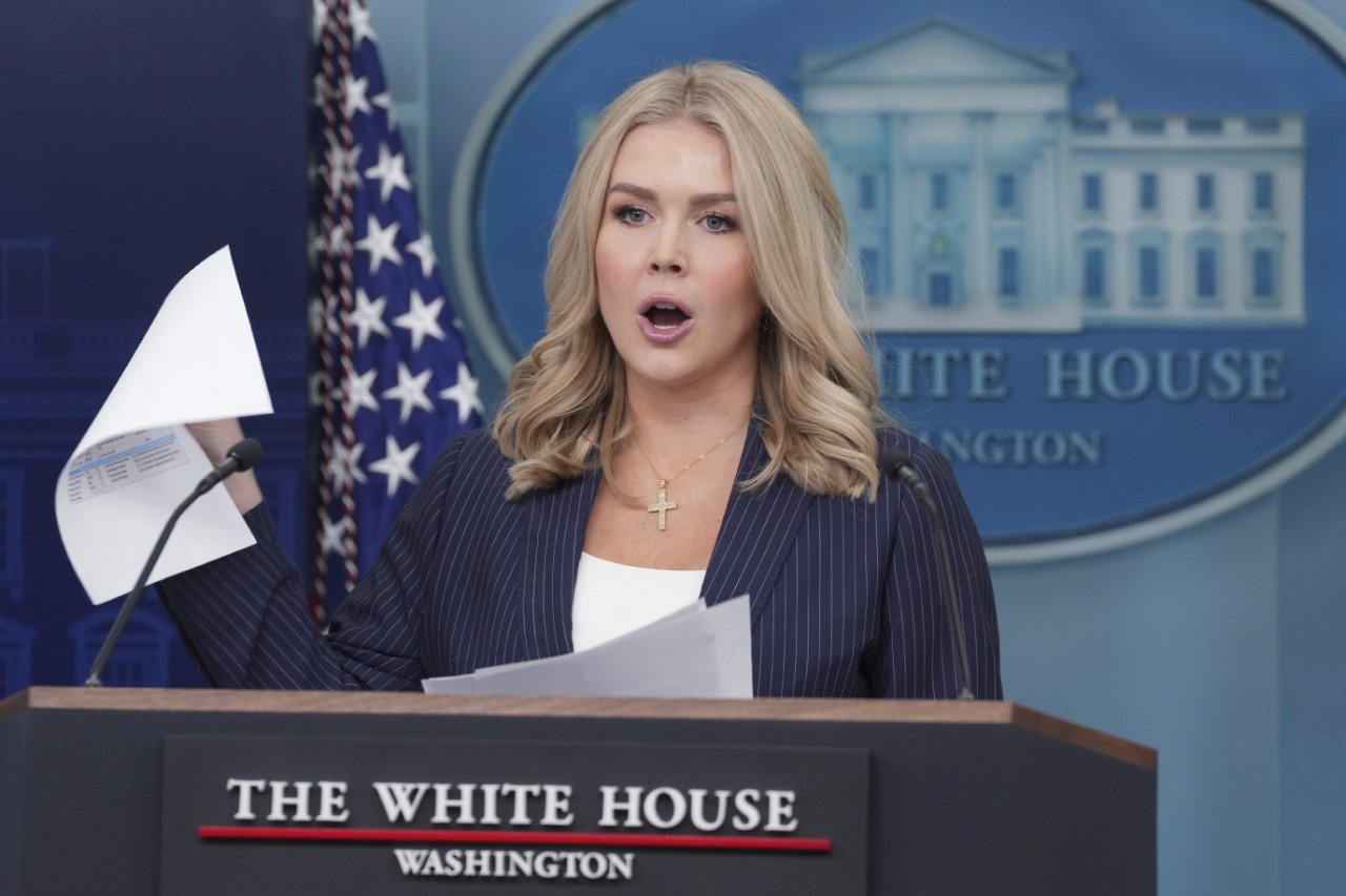 Кэролайн Левитт