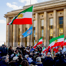 Эксперт: Массовые протесты в Иране стали следствием раскола элит и кризиса