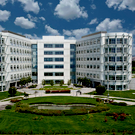 В стамбульской клинике «Анадолу» назвали преимущества «умных» лекарств в борьбе с раком