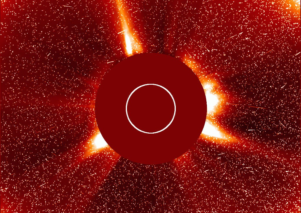 Поток солнечных протонов