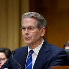 Глава минфина США: Европа слишком слаба и не способна дать отпор России