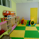 Путин поручил продлить работу детсадов до 20:00, чтобы матери могли зарабатывать