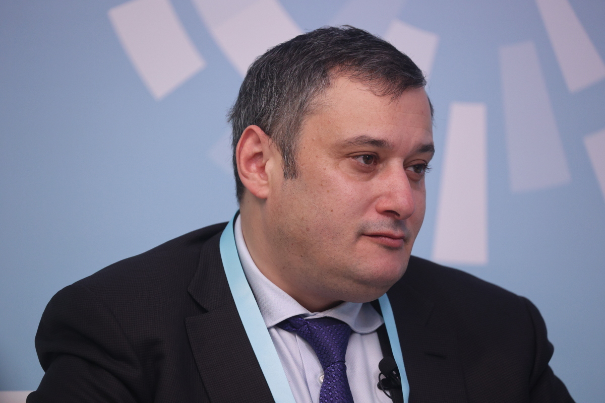 Александр Хинштейн