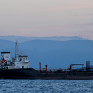 США нанесли новый удар по судну «с наркоторговцами» в Тихом океане – двое погибли