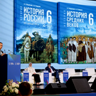 Академик РАН: на новые учебники по истории от Мединского поступило рекордное количество жалоб от учителей