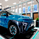 «Сам Бог велел заниматься снижением выбросов»: в Нижнекамске официально презентовали отечественный электромобиль «Атом» (видео)