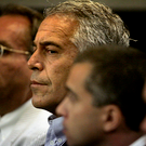 В файлах Эпштейна нашли связь финансиста с девушками из Самары и Саратова