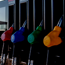 Автоэксперт рассказал о последствиях заправки на непроверенных АЗС