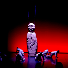 На казанскую премьеру спектакля Balballar о тюркских «истуканах» приехал российско-казахский актер Аскар Ильясов