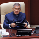 Минниханов: «Демография не только в том, чтобы уговорить женщину родить ребенка, надо понимать, что нужны зарплаты»