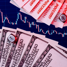 Эксперт: Россия рискует попасть под прямой финансовый контроль США при возврате к доллару