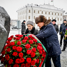 Минниханов, Шаймиев и Метшин возложили цветы к памятнику Мусы Джалиля