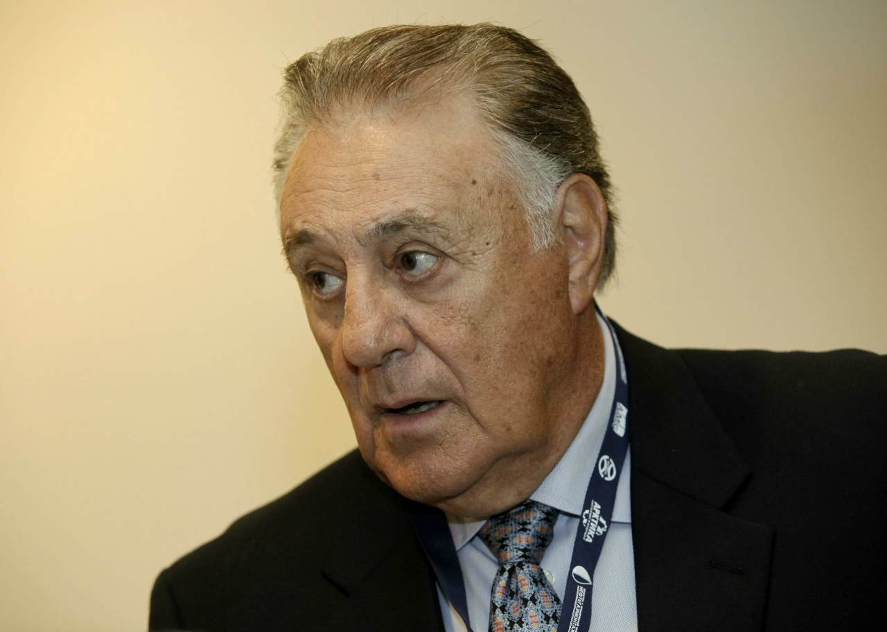 Фил Эспозито