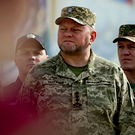 Залужный заявил о глубоком расколе и разных взглядах на контрнаступление с Зеленским