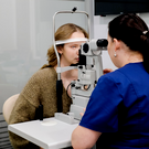 Эксперты «Глазной хирургии Расческов» предупредили о рисках для зрения в холодное время года