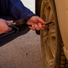 «Известия»: Шиномонтажные сервисы готовятся поднять цены до 15%