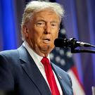 Трамп поднял до 15% новые пошлины для всех стран после отмены прежних судом