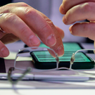 В МВД рассказали о новых схемах мошенников против семей бойцов СВО