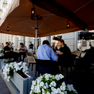 Власти Казани вновь продлили возможность бесплатного размещения летних веранд для бизнеса