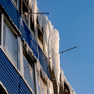 В Казани снова обрушилась крыша четырехэтажки