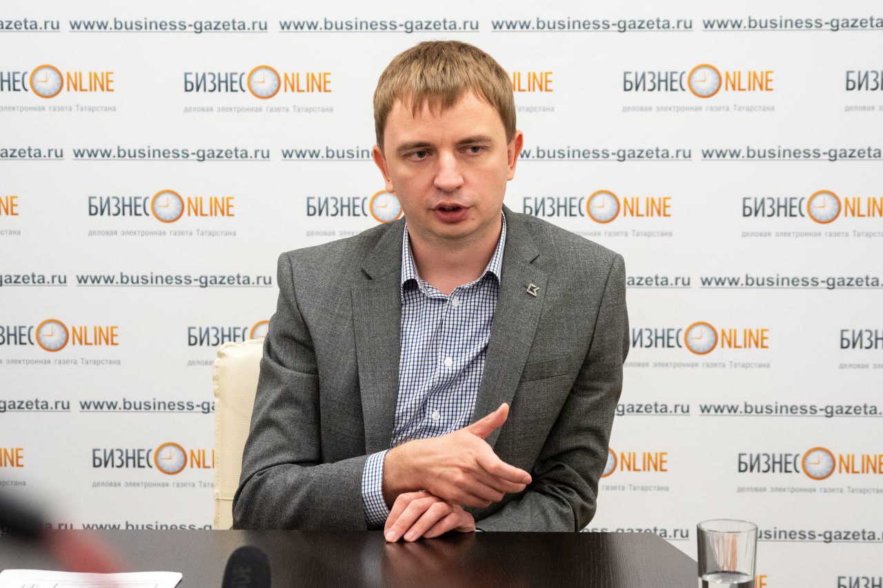 Олег Бачурин